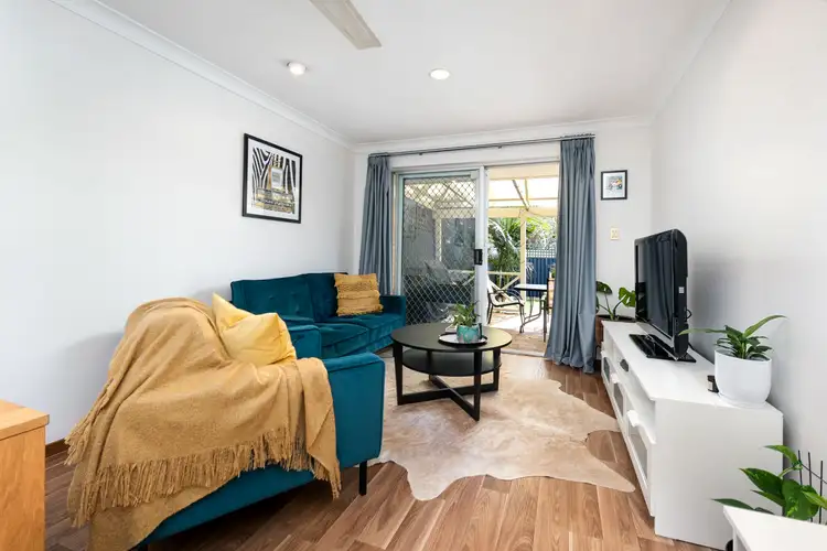 Sixth view of Homely villa listing, 7/33A Cleopatra Street, Palmyra WA 6157