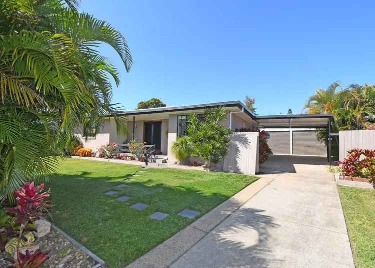 15 TINGIRA TERRACE, Scarness QLD 4655