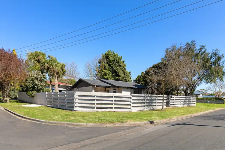 Third view of Homely house listing, 27 LAIRD STREET, Mount Gambier SA 5290
