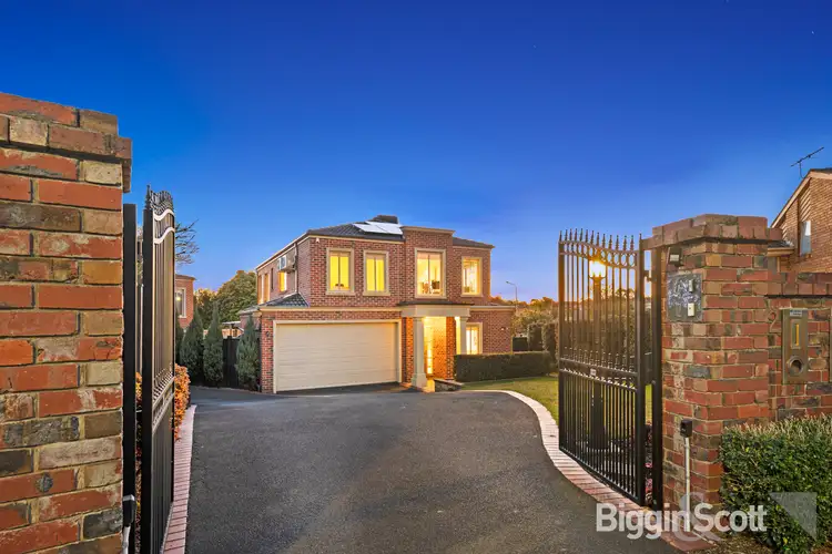 12A Gibbon Avenue, Vermont South VIC 3133