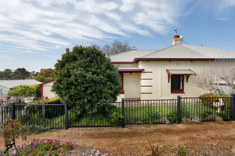 3 Sibley Street, Angaston SA 5353