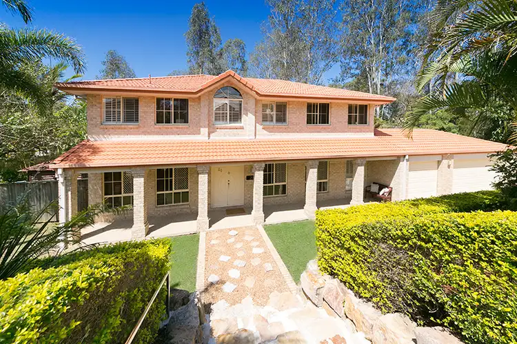 20 Friary Fields Ct, Kenmore Hills QLD 4069
