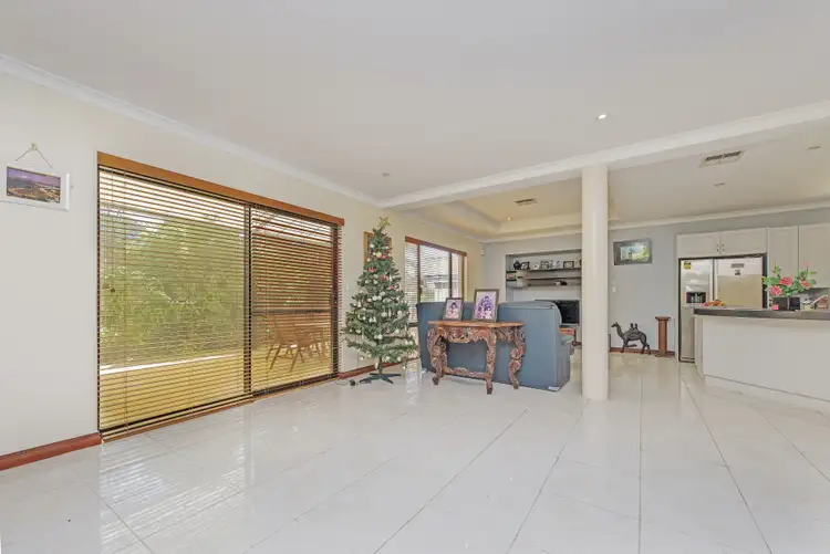 Fourth view of Homely house listing, 6 Nita Place, Riverton WA 6148