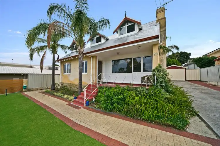 28 Darnell Ave, Mount Pleasant WA 6153