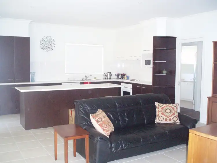 Seventh view of Homely townhouse listing, 1/36 Cambridge Drive, Mansfield VIC 3722