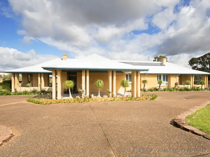 Main view of Homely house listing, 15 Forsythe Pde, Black Hill NSW 2322