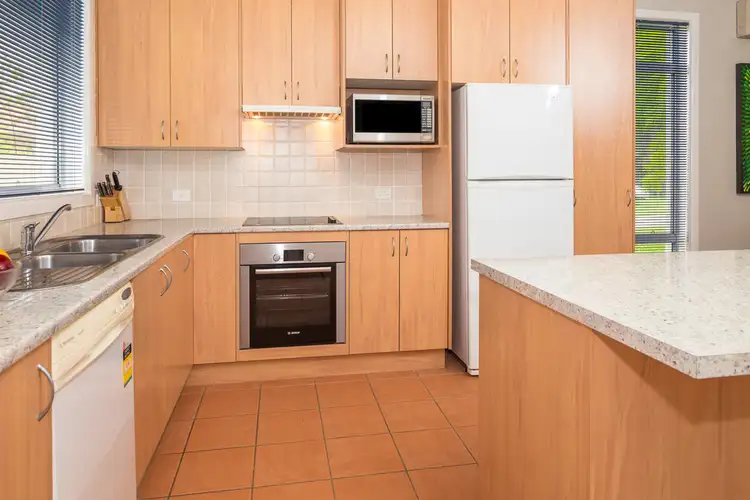 Fifth view of Homely unit listing, 6/1A Myamba Parade, Surfside NSW 2536