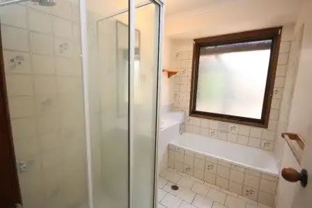 Fourth view of Homely house listing, 52 Pinaroo Drive, Glenfield Park NSW 2650