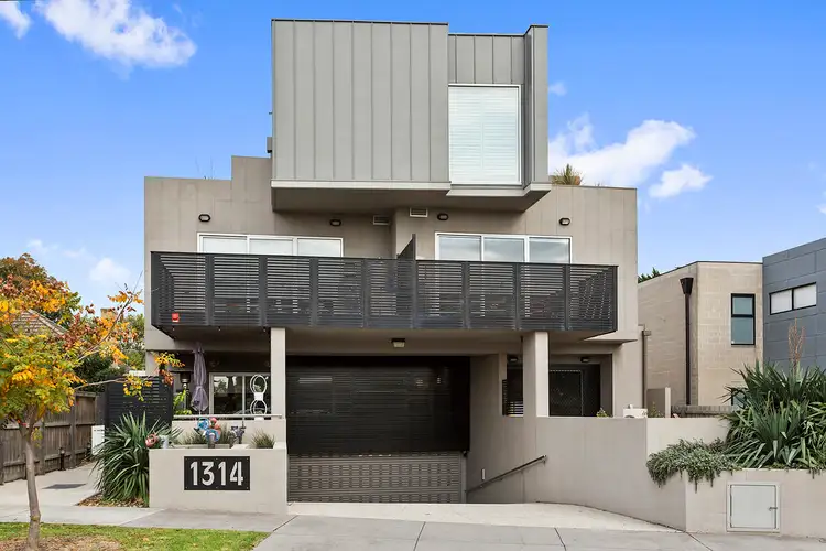 6/1314 Dandenong Road, Hughesdale VIC 3166