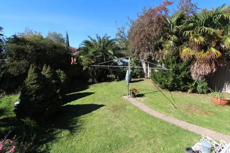 Sixth view of Homely house listing, 33 Isaacs Street, Bathurst NSW 2795