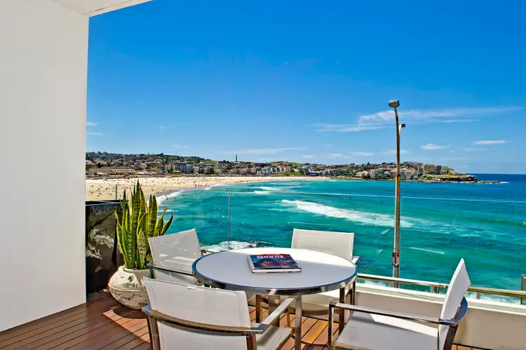 2/10 Notts Avenue, Bondi Beach NSW 2026