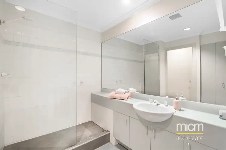 Sixth view of Homely apartment listing, 1/8 Louise Street, Clifton Hill VIC 3068