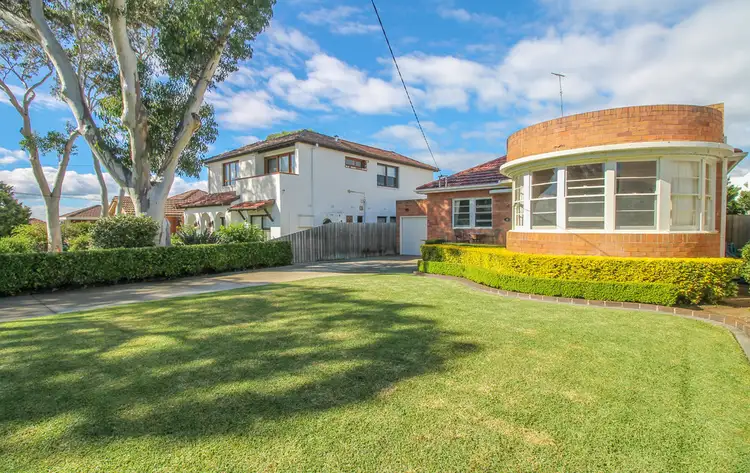 8 Pacific Street, Blakehurst NSW 2221