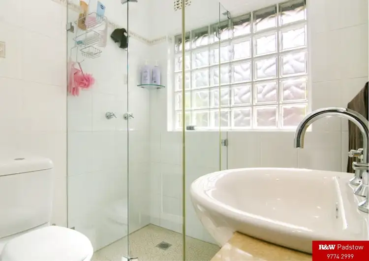 Sixth view of Homely villa listing, 4/98 Chamberlain Road, Padstow Heights NSW 2211