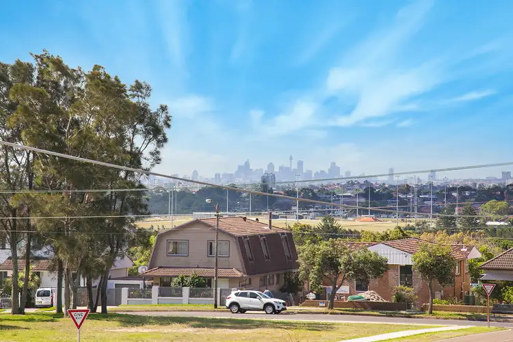 Third view of Homely semi-detached listing, 48a Dwyer Avenue, Little Bay NSW 2036