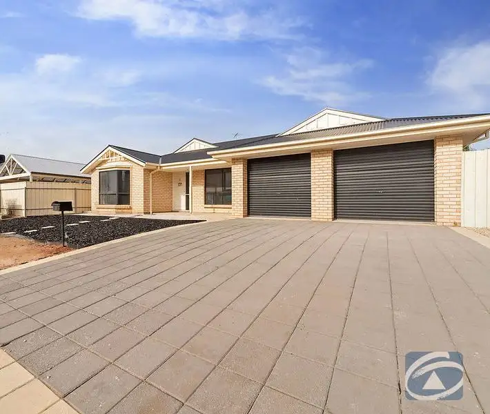 2 McLaren Court, Munno Para West SA 5115