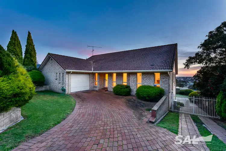 32 Lake Terrace West, Mount Gambier SA 5290