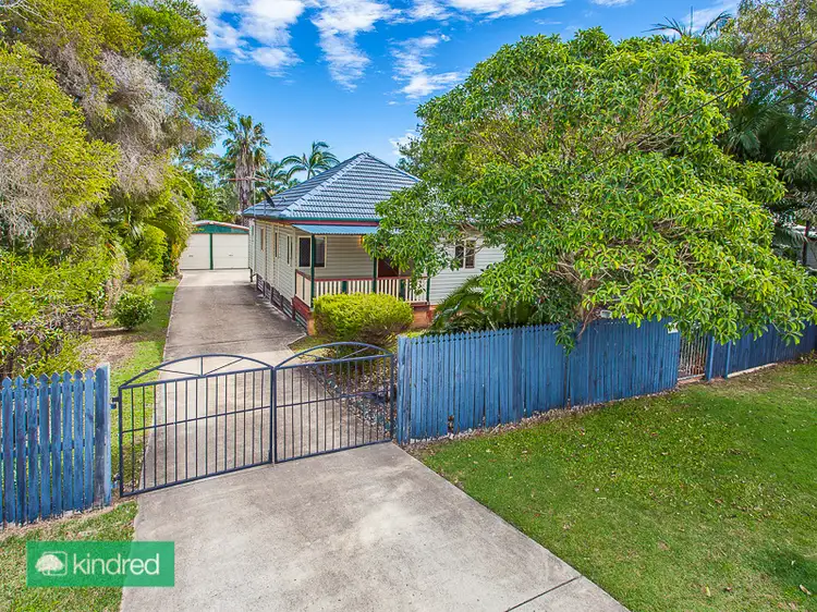 35 Lucas St, Scarborough QLD 4020