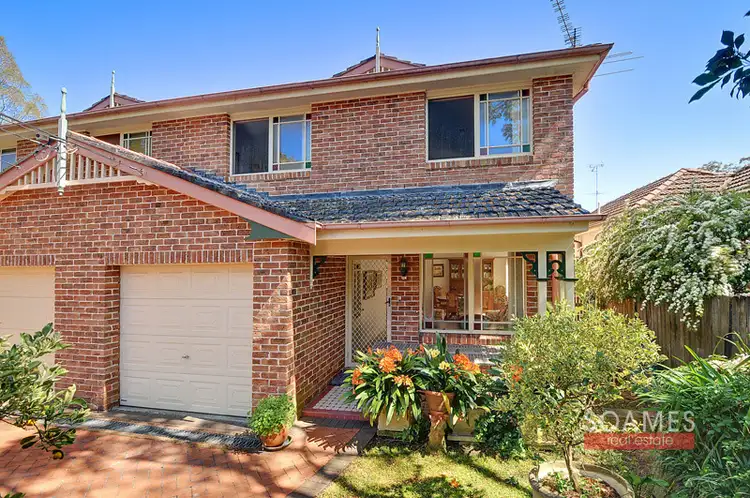 3a Hammond Ave, Normanhurst NSW 2076