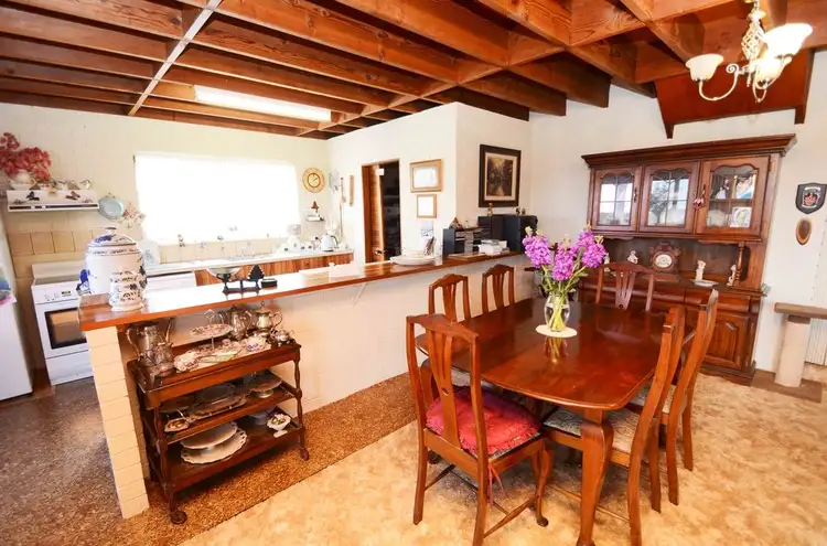Fourth view of Homely house listing, 33 Riverview Drive, Dareton NSW 2717