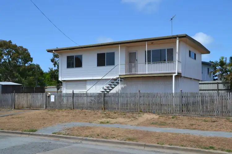 2 Preston Street, Slade Point QLD 4740