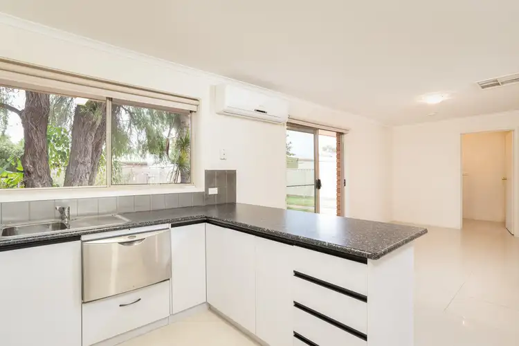 Sixth view of Homely house listing, 3 GRELIS COURT, Red Cliffs VIC 3496