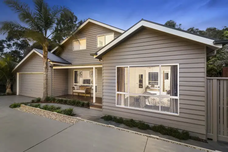 2A Faraday Road, Croydon South VIC 3136