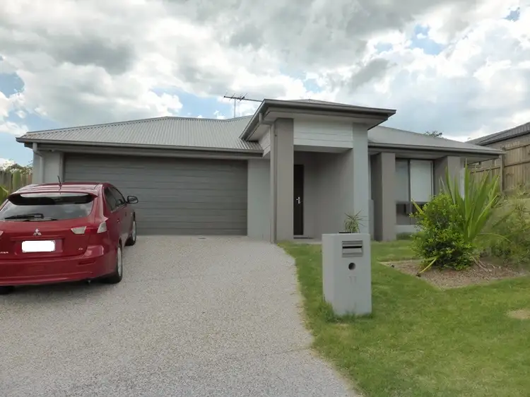 11 Sandover Circuit, Holmview QLD 4207