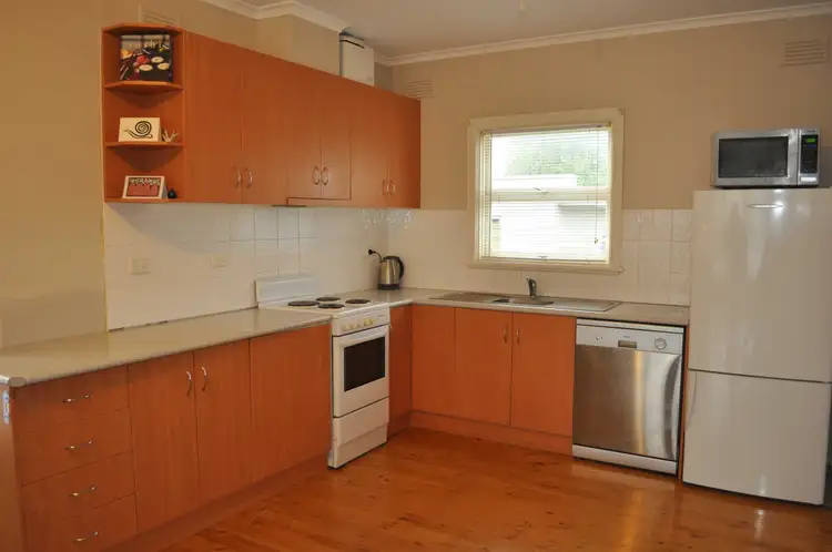 Sixth view of Homely house listing, 5 Stone Avenue, Mount Gambier SA 5290