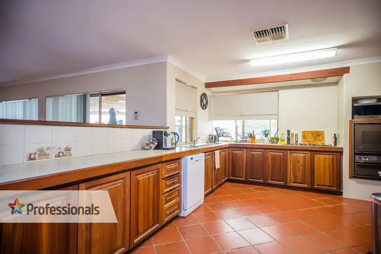 Fourth view of Homely house listing, 15 Redheart Drive, Thornlie WA 6108