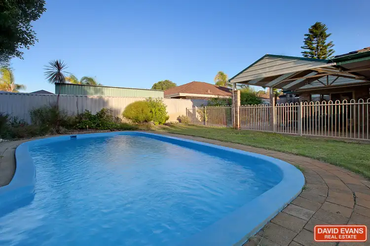 6 Derwent Place, Rockingham WA 6168