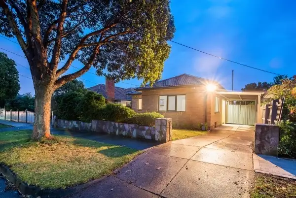 5 Alpine Grove, Pascoe Vale VIC 3044