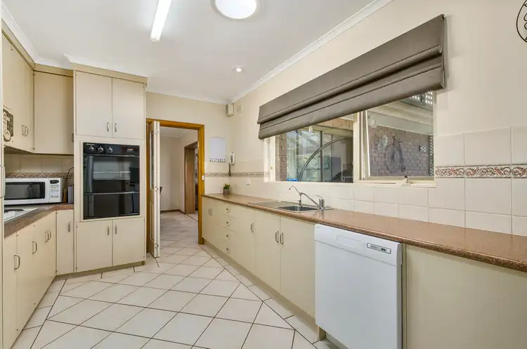 Fourth view of Homely house listing, 27 Currawong Crescent, Mount Gambier SA 5290