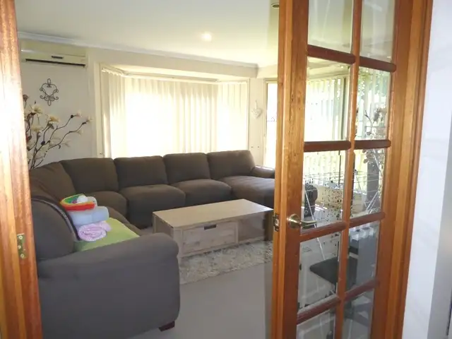 Sixth view of Homely house listing, 33 Dellwood Circuit, Molendinar QLD 4214