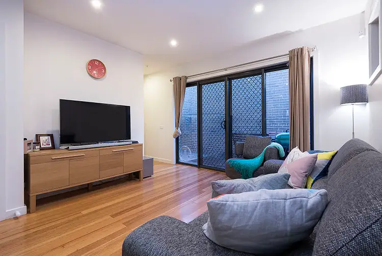 Fifth view of Homely townhouse listing, 1/27 Pearl Street, Niddrie VIC 3042