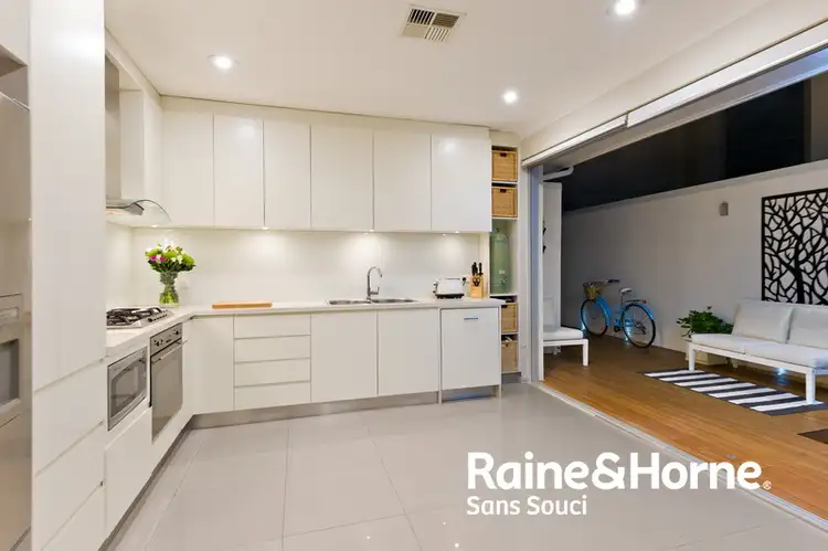 Fifth view of Homely villa listing, 1/43 Evans Street, Sans Souci NSW 2219