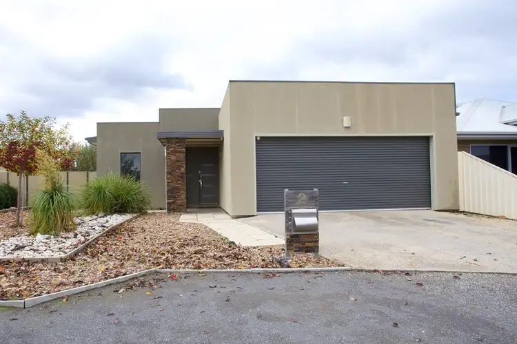 2 Bodey Court, Horsham VIC 3400