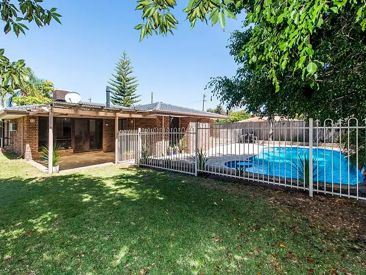 Fourth view of Homely house listing, 2 Glenarber Way, Willetton WA 6155