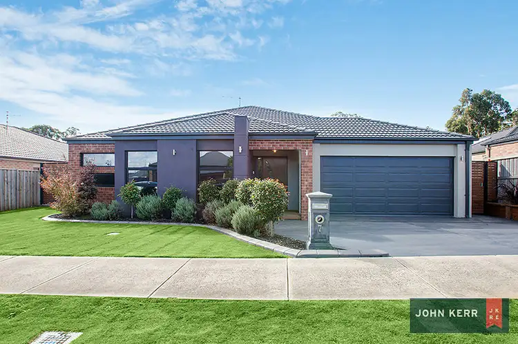 7 Harrison Boulevard, Newborough VIC 3825