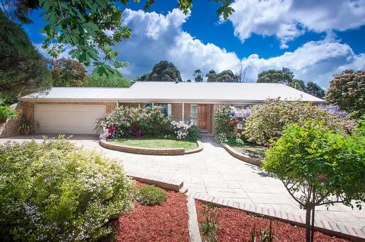 1 Curtis Court, Gisborne VIC 3437
