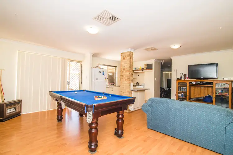 Sixth view of Homely house listing, 2 Greengage Crt, Armadale WA 6112