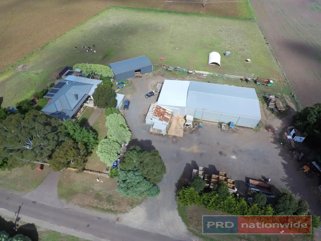 Main view of Homely house listing, 260 Powells Road, Clarkes Hill VIC 3352