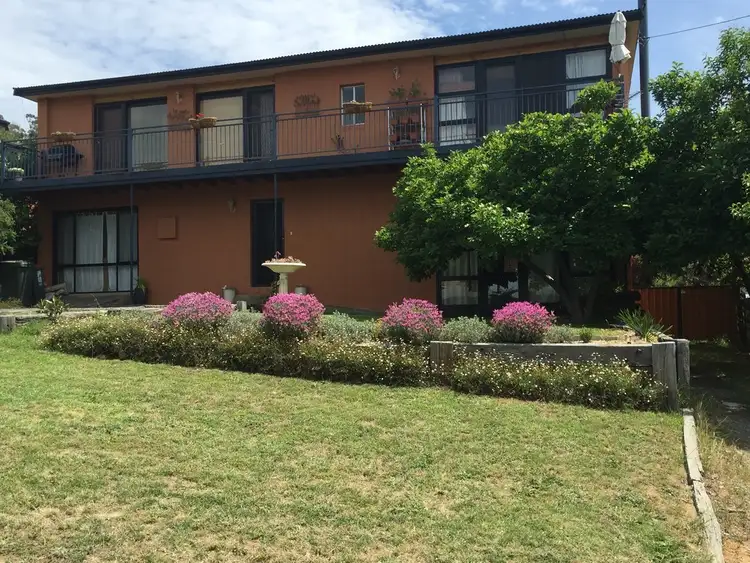 7 Highland Avenue, Tumut NSW 2720