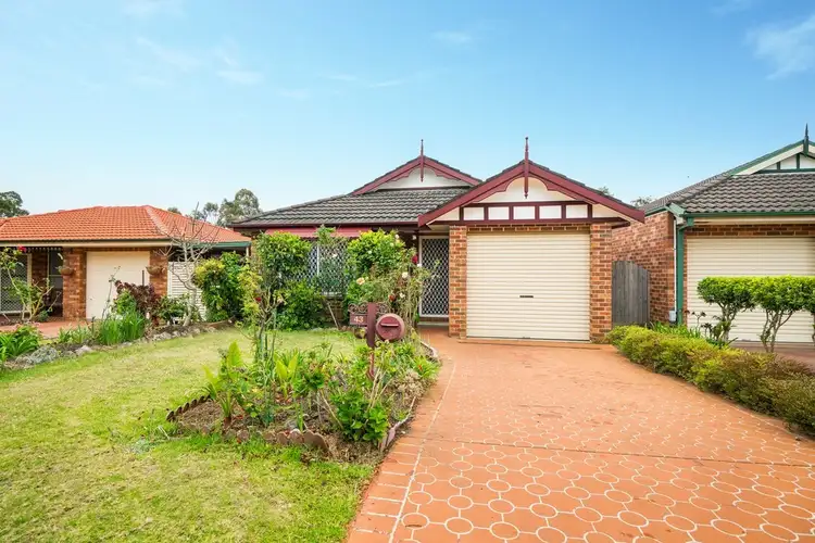 43 Woburn Abbey Court, Wattle Grove NSW 2173