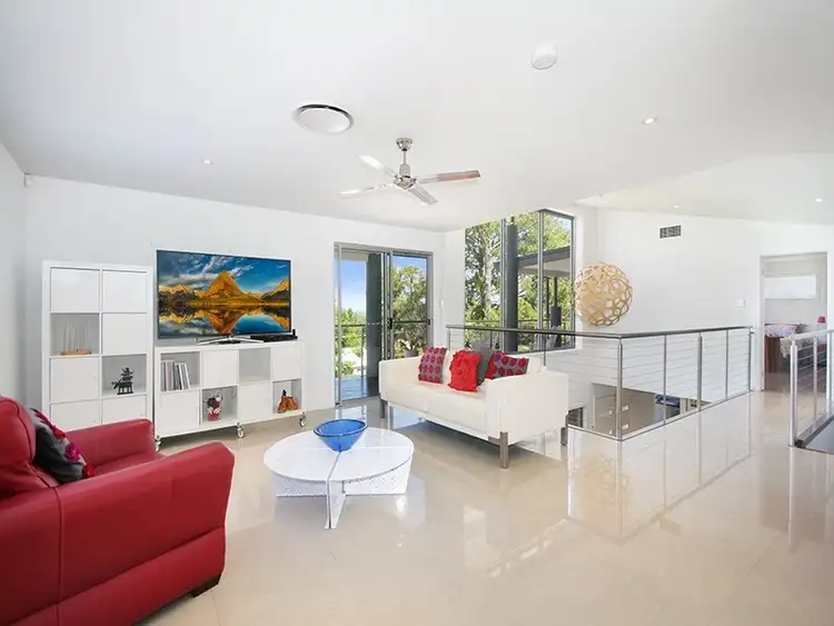 Second view of Homely house listing, 3 Highview Terrace, Daisy Hill QLD 4127