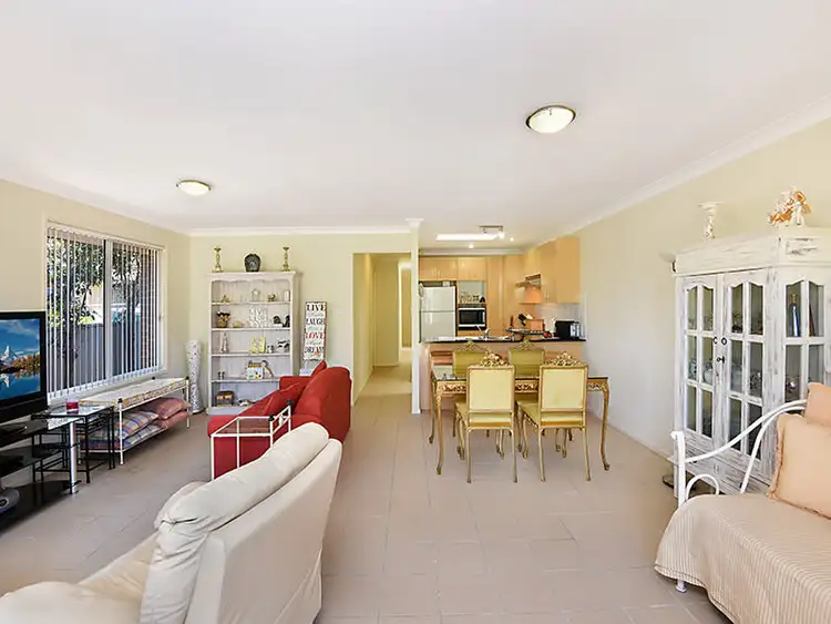 Fifth view of Homely villa listing, 2 / 4 TOFINO CLOSE, Pelican NSW 2281