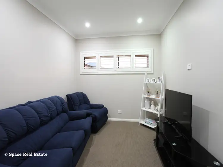 Sixth view of Homely house listing, 2 Tulloch Grove, Gledswood Hills NSW 2557