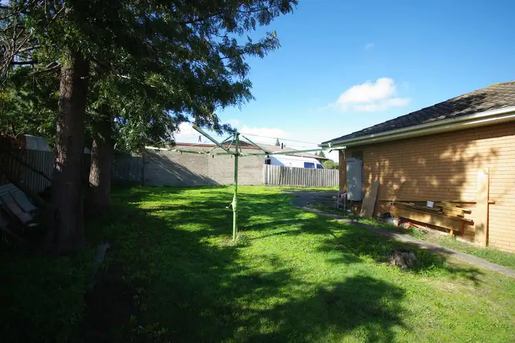 Seventh view of Homely house listing, 139 James Cook Drive, Endeavour Hills VIC 3802