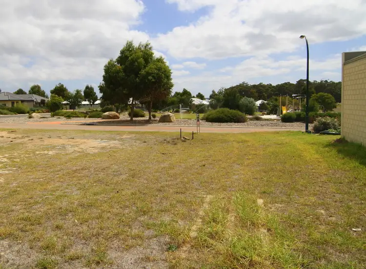 6 Mala Walk, Margaret River WA 6285