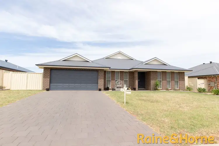11 Durum Circuit, Dubbo NSW 2830